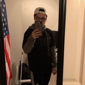 Meet your Posher, Kira